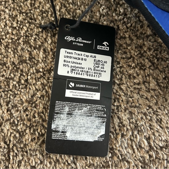Alfa Romeo Racing F1 Austrian GP Team Adjustable Hat - Picture 6 of 7